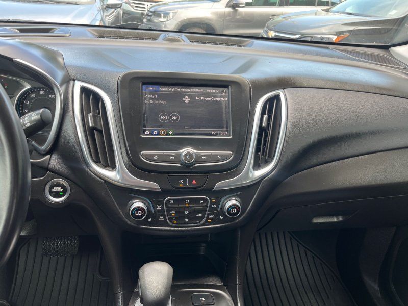 2022 Chevrolet Equinox LT photo 22