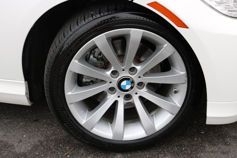 2011 BMW 328xi AWD | Victory Motors of Colorado