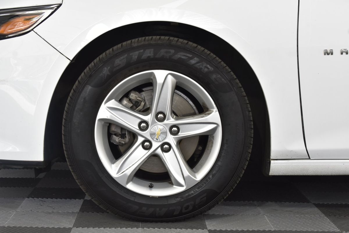 2023 Chevrolet Malibu FWD 1FL