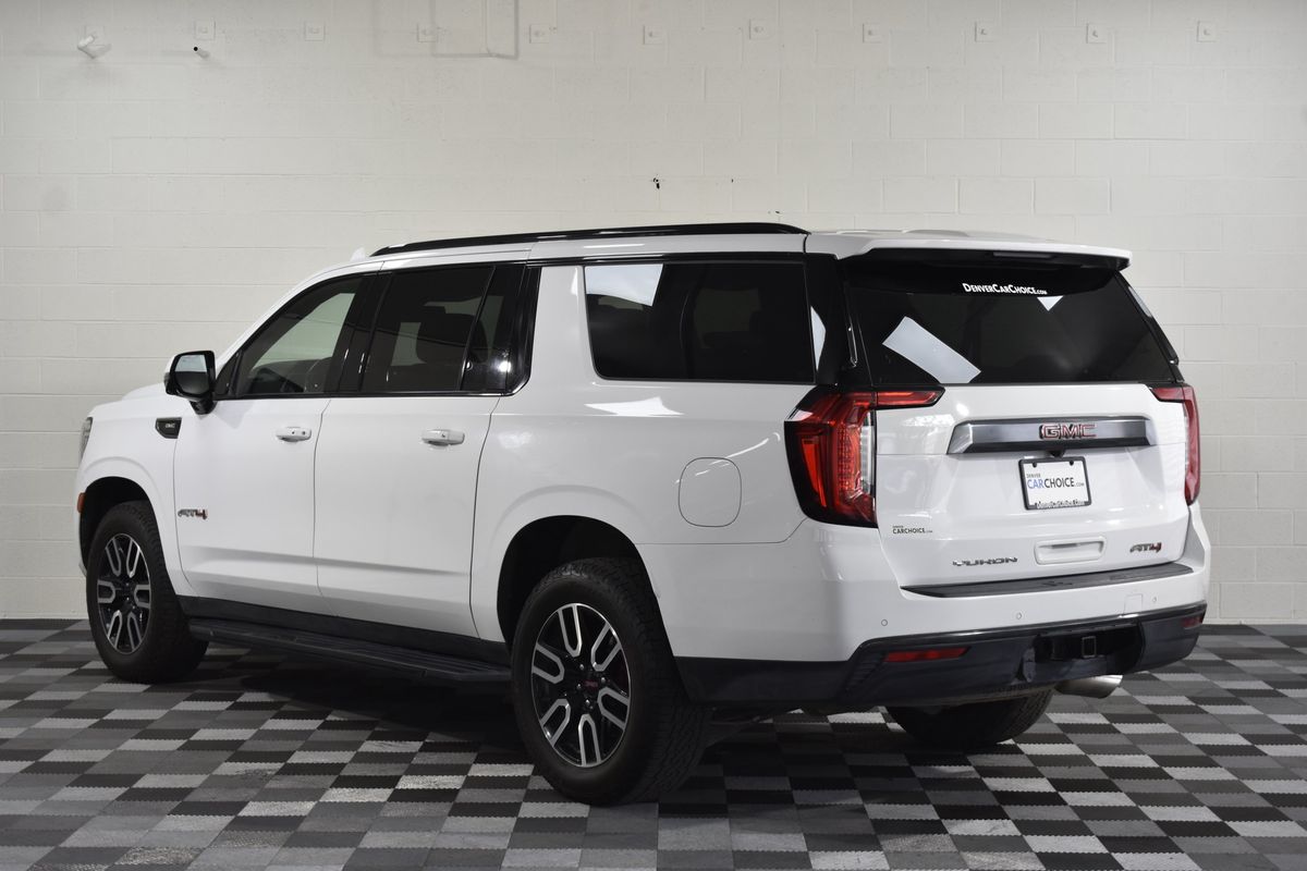 2022 GMC Yukon XL 4WD AT4