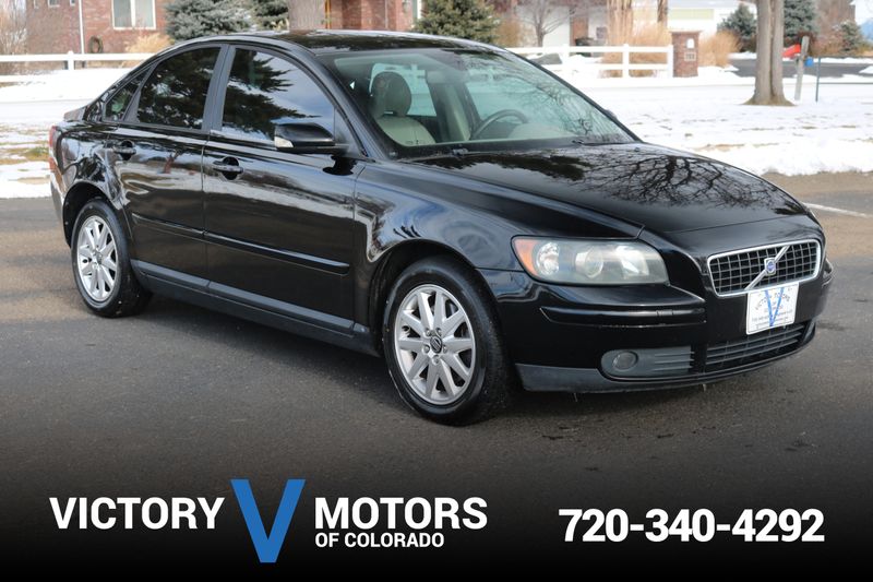 2006 Volvo S40 T5 | Victory Motors of Colorado