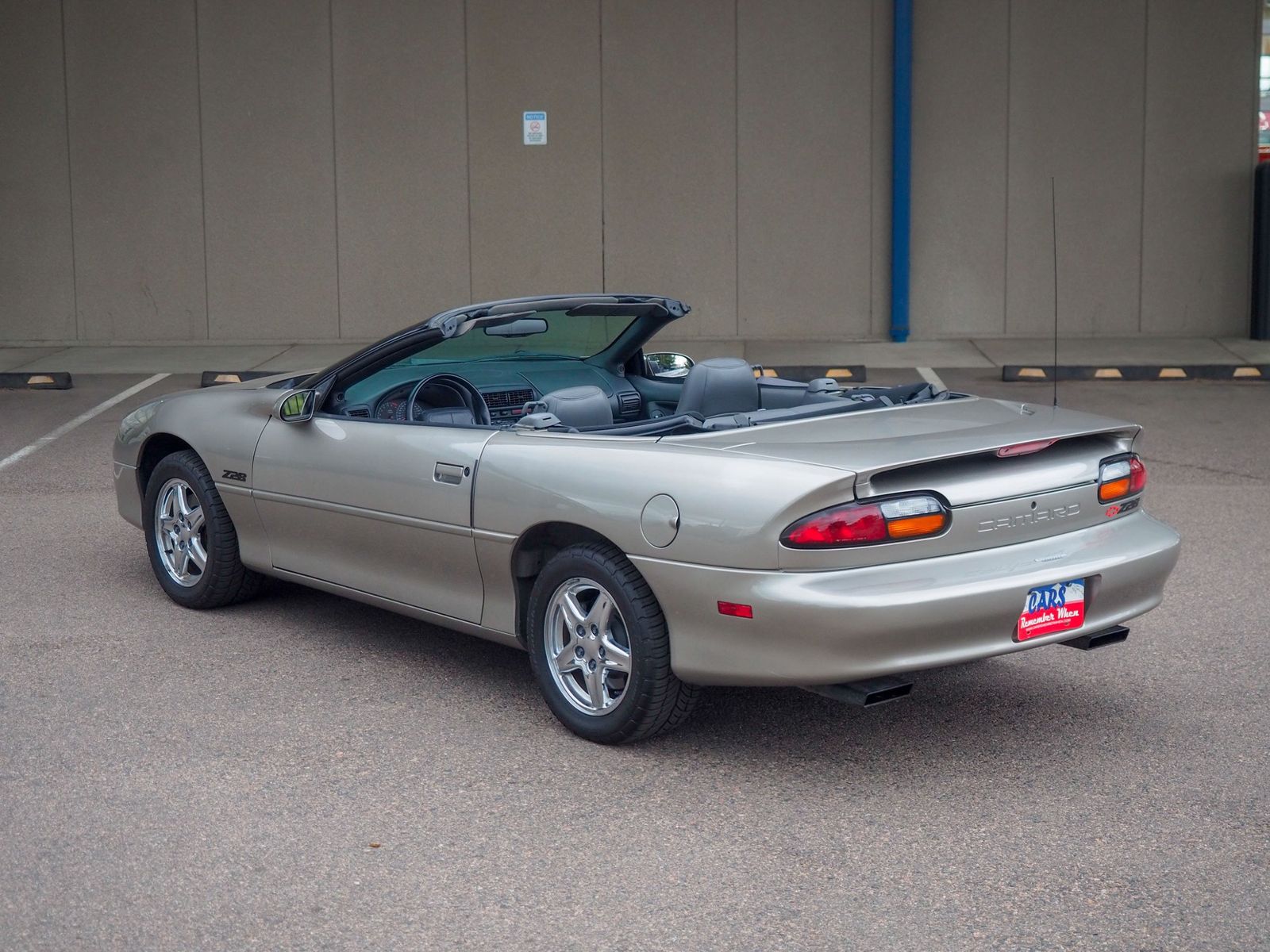 1999 Chevrolet Camaro 2