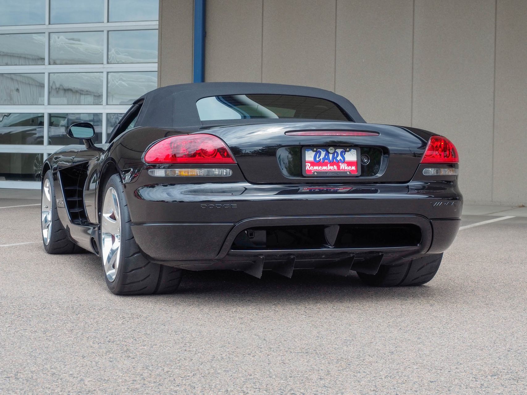 2006 Dodge Viper 10