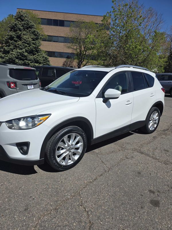 View vehicle photo 2