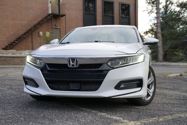 White 2018 Honda Accord Sedan Front-Wheel Drive Automatic