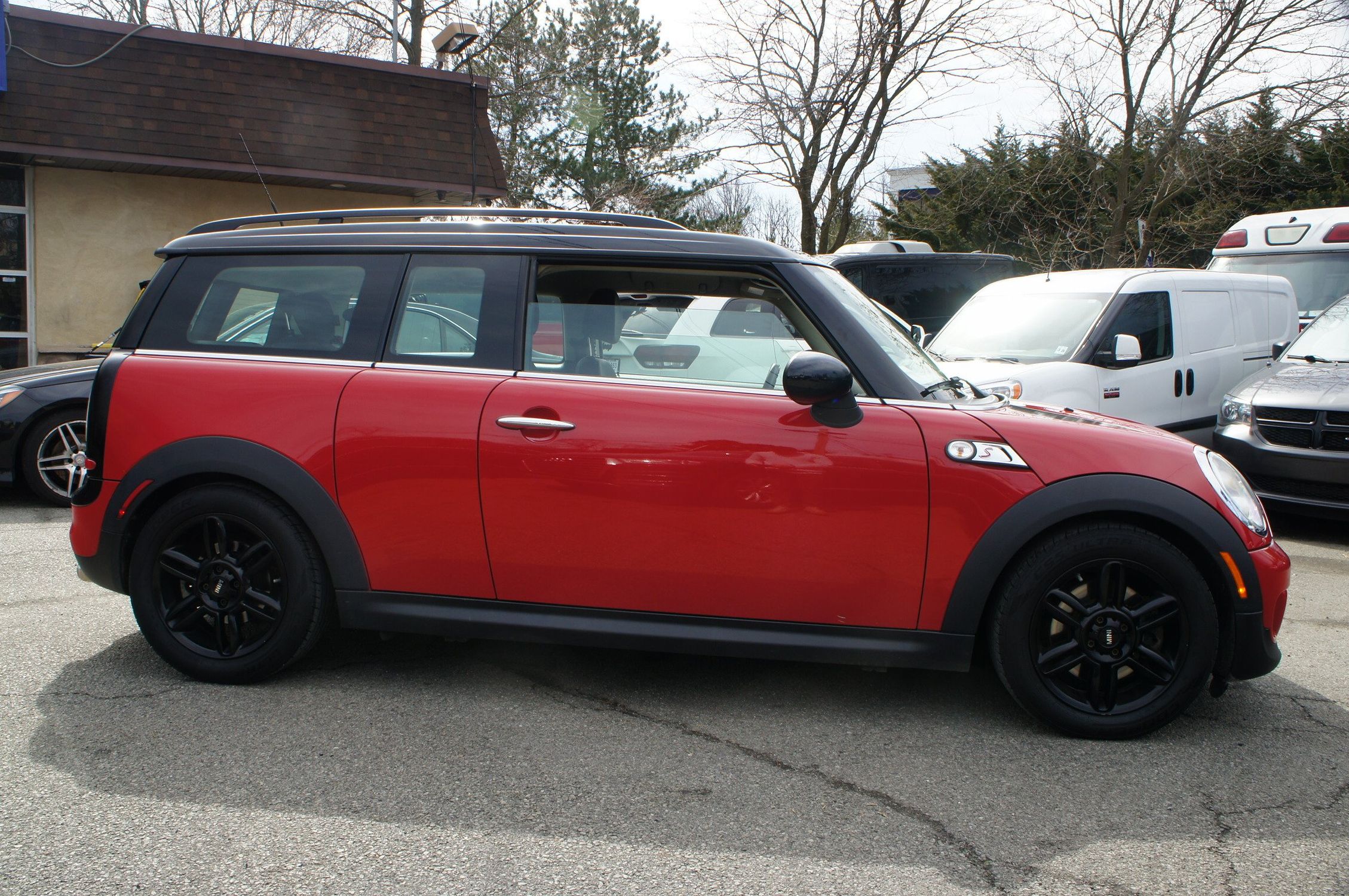2014 Mini Clubman Base S photo 13