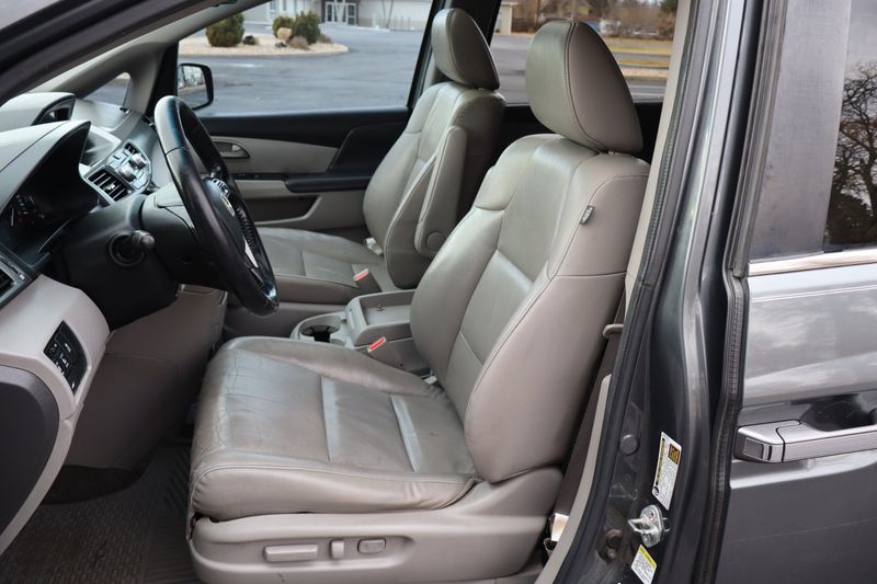2011 Honda Odyssey EX-L | Victory Motors of Colorado