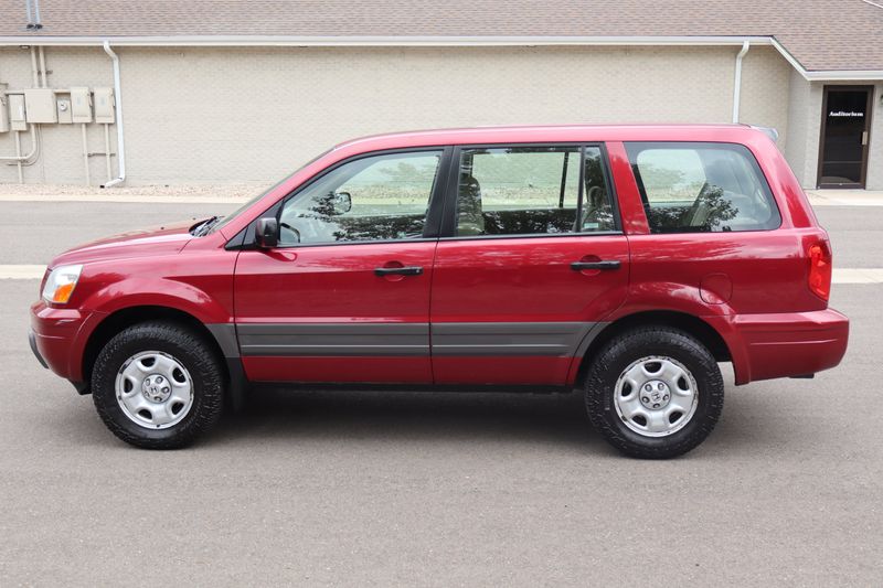 2005 Honda Pilot LX | Victory Motors of Colorado