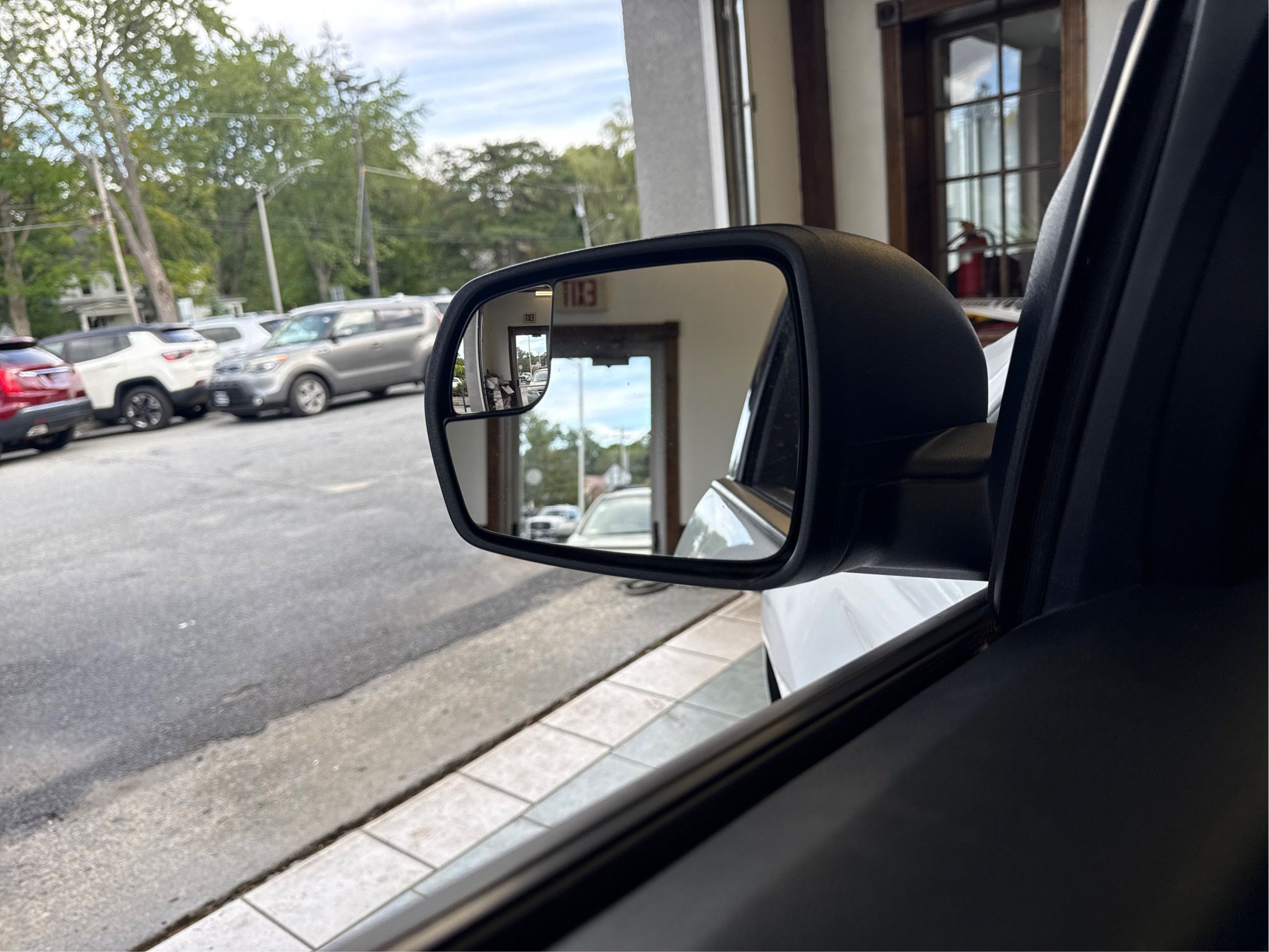 2018 Ford Edge SE - Photo 24