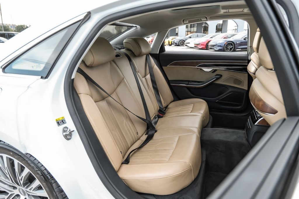 2019 Audi A8 L 55 photo 37