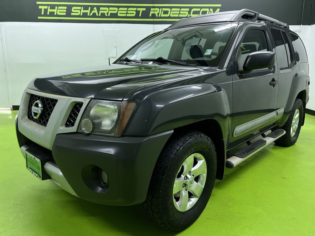 View vehicle photo 5
