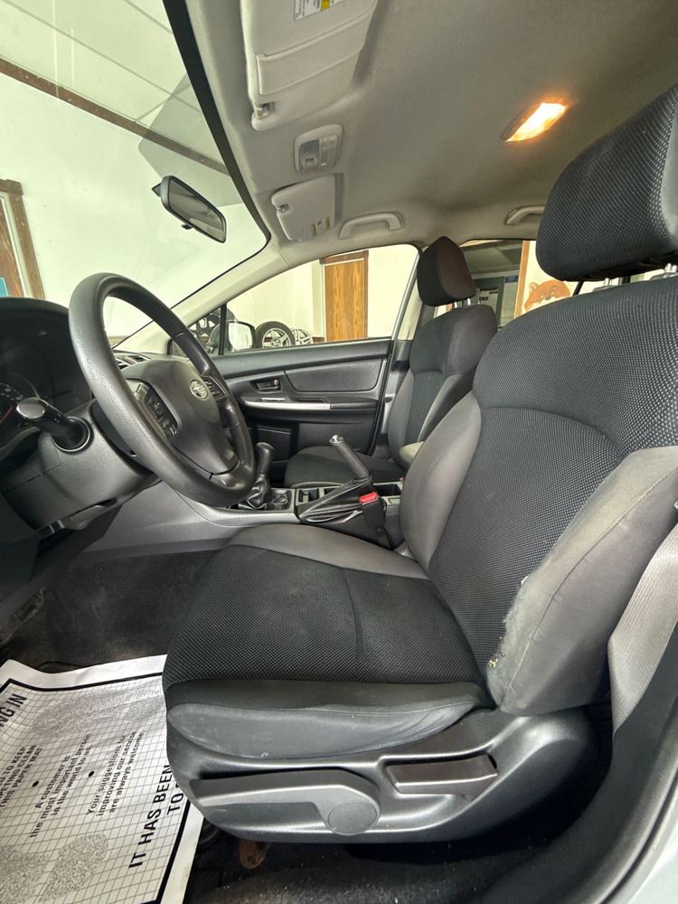 2016 Subaru Impreza 2.0i photo 16