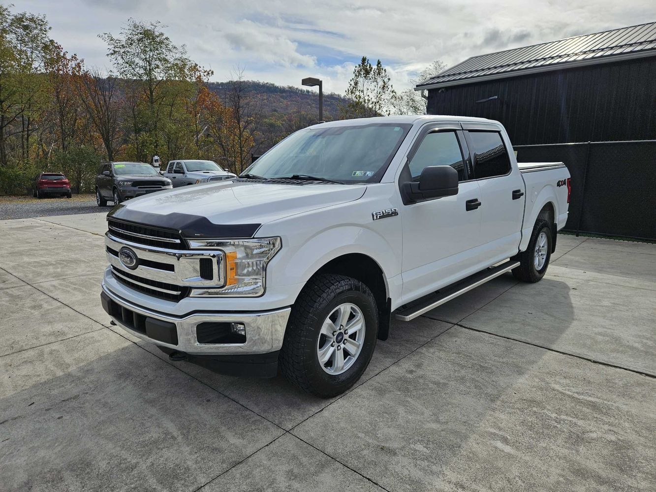 2018 Ford F-150 XLT photo 2