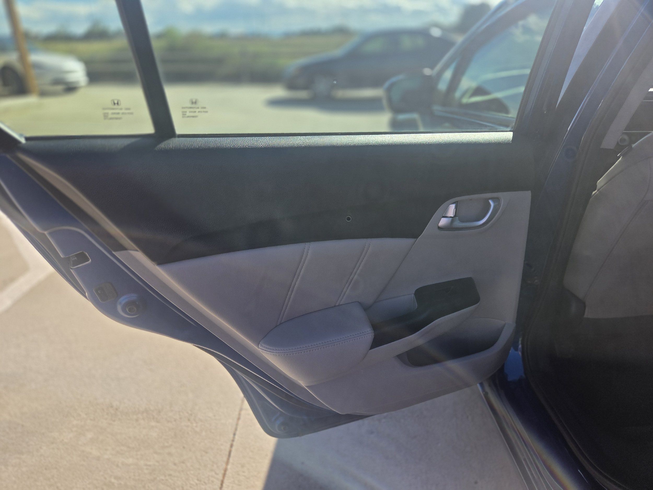 2014 Honda Civic EX-L photo 21