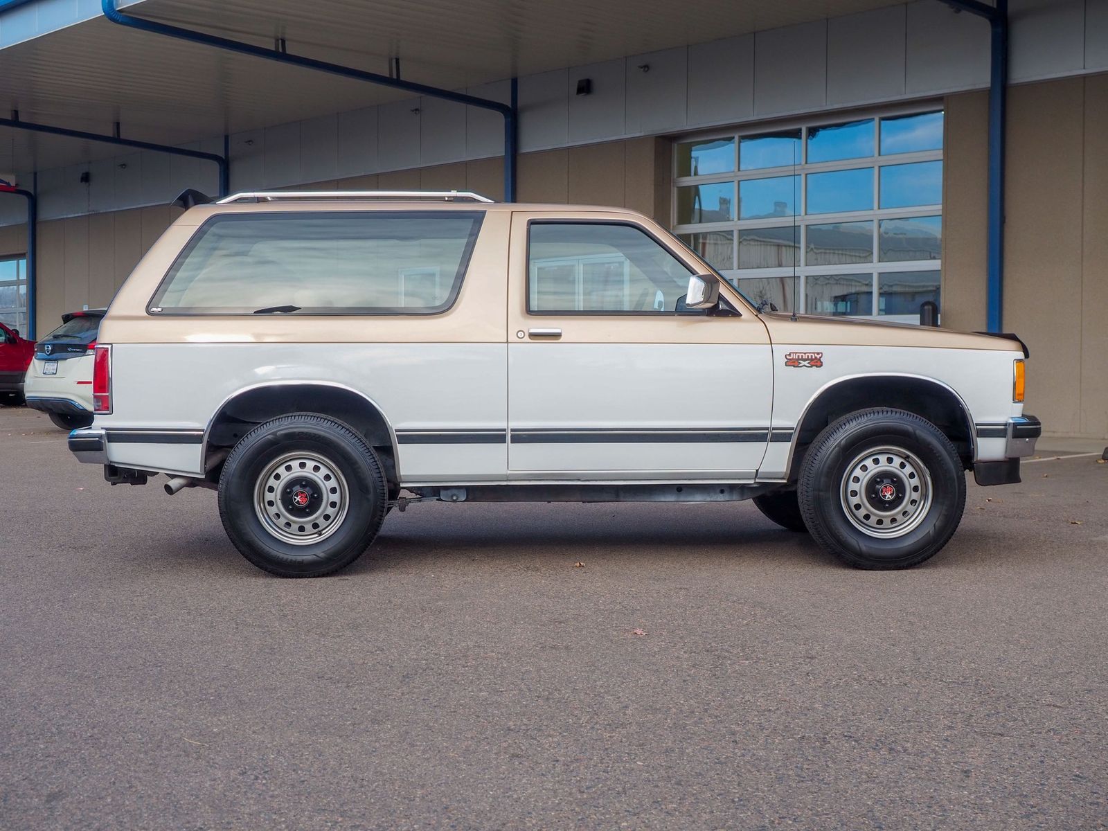 1986 GMC S-15 Jimmy 5