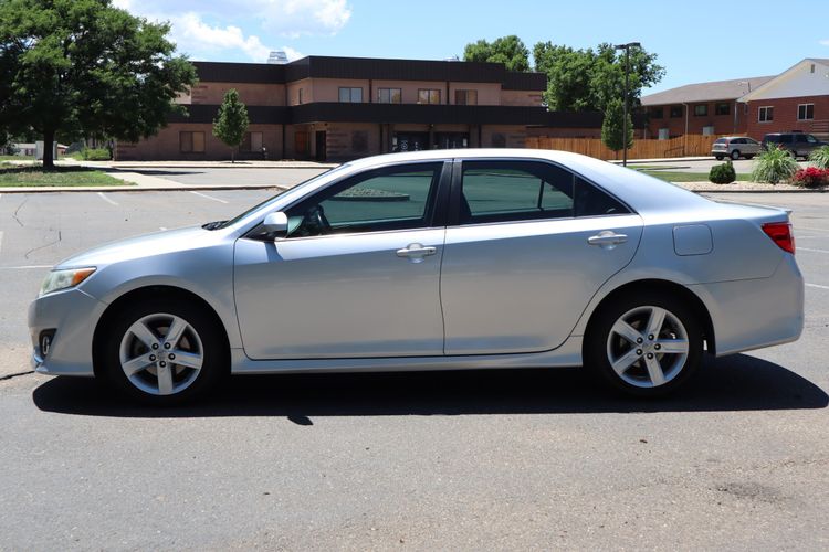 2012 Toyota Camry SE | Victory Motors of Colorado