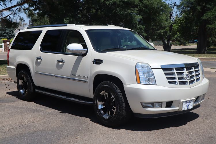 2008 Cadillac Escalade ESV Base | Victory Motors of Colorado