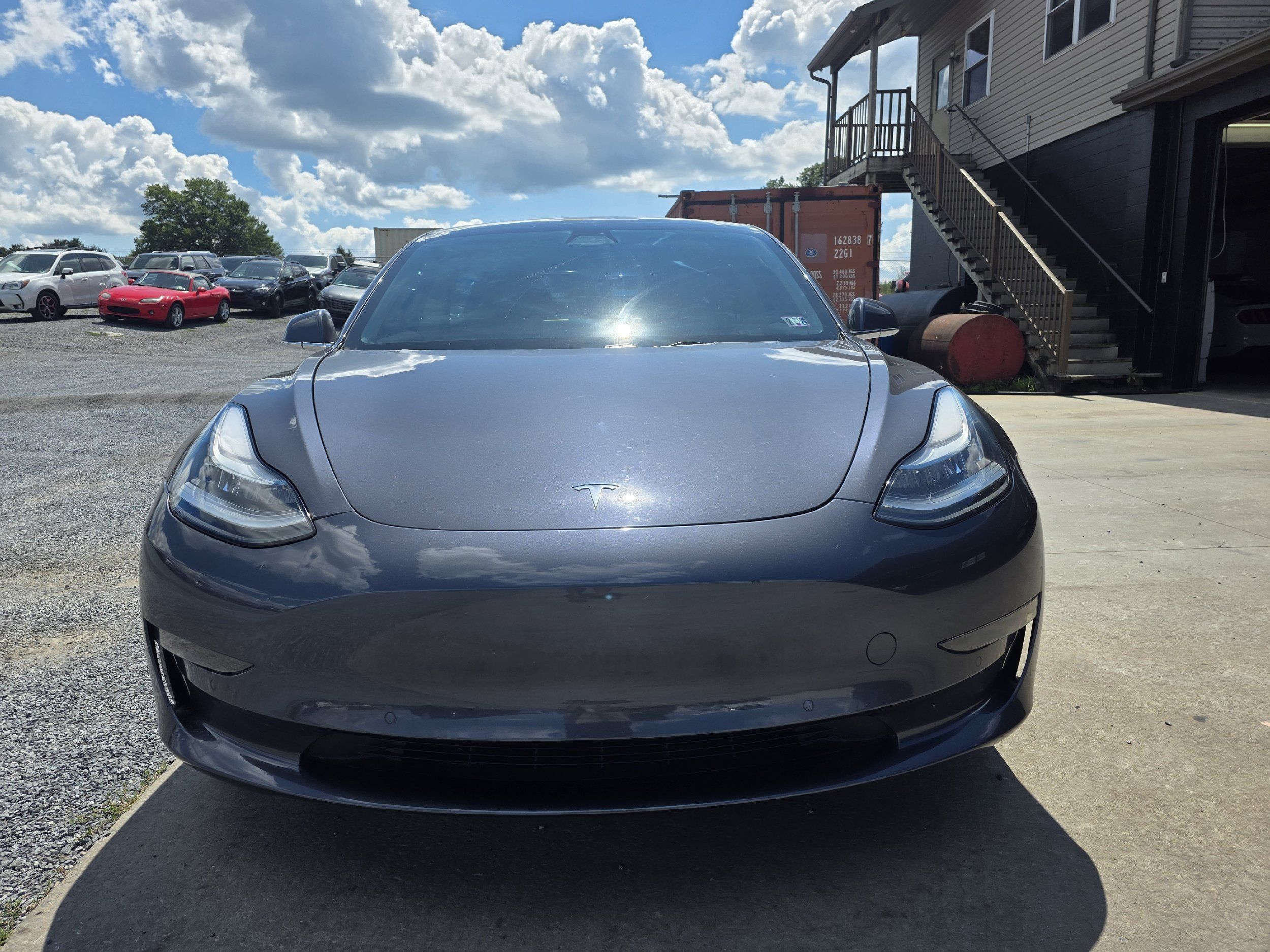 2019 Tesla Model 3 Long Range photo 2