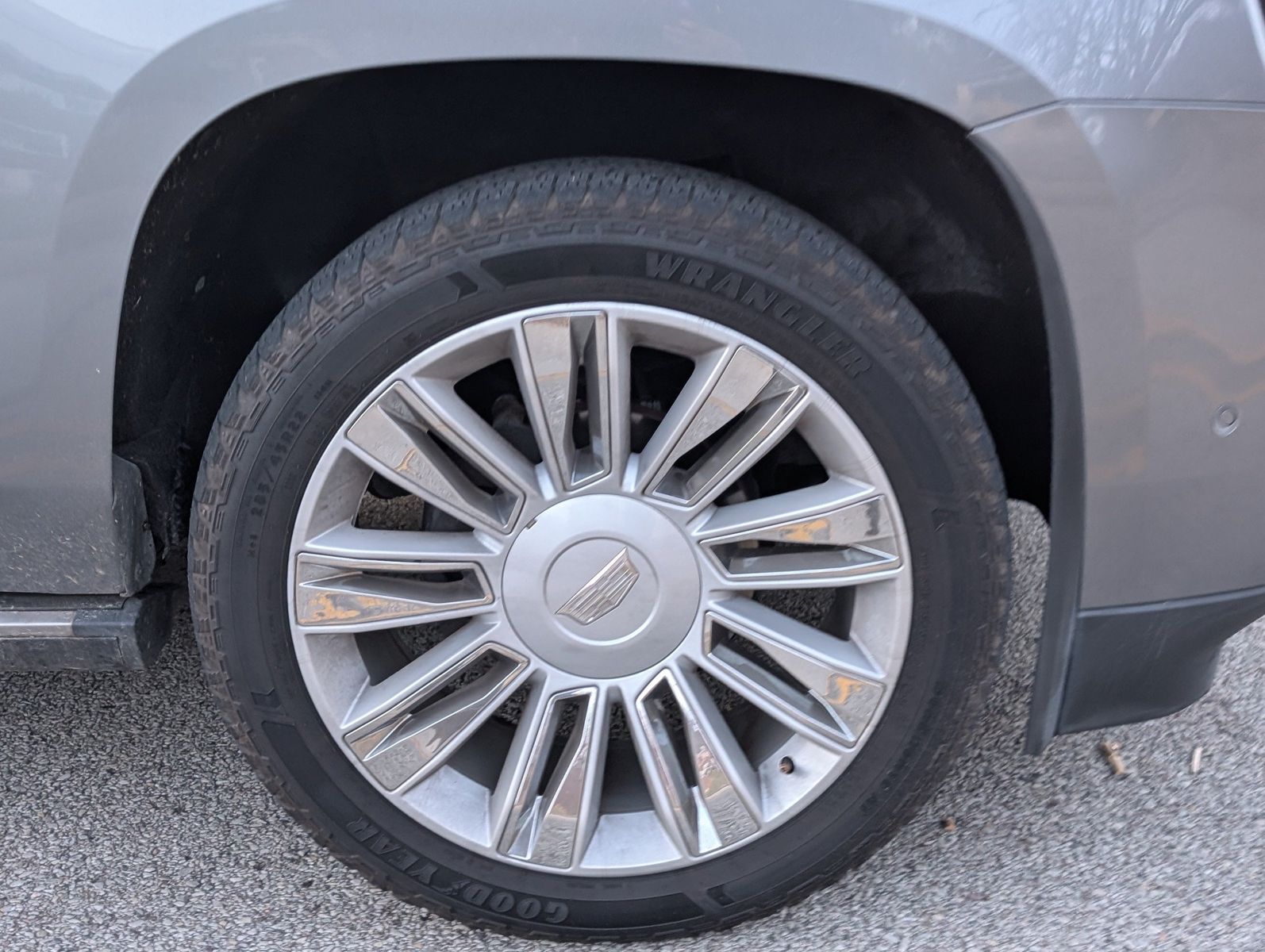 2019 Cadillac Escalade ESV 13