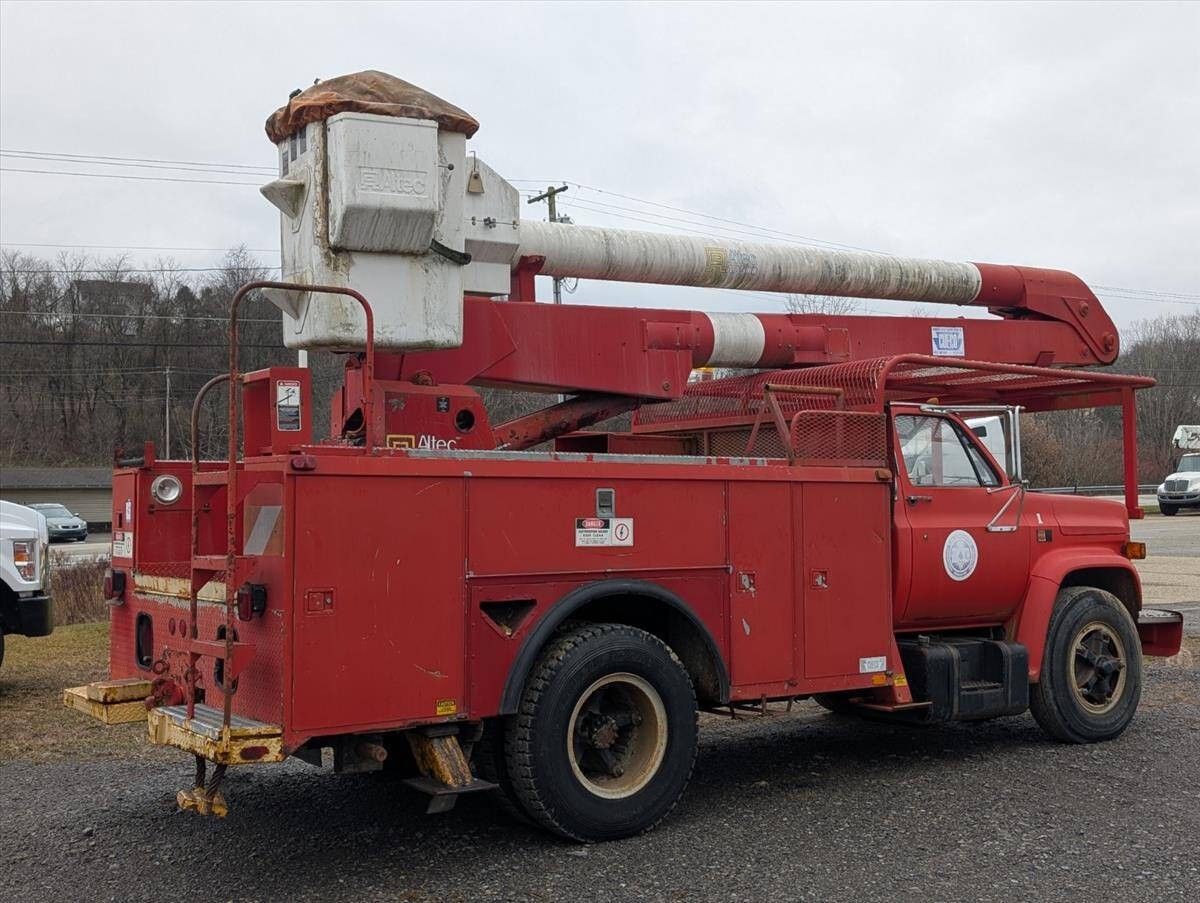 1987 GMC TopKick C70 3