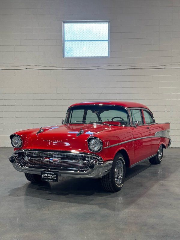 1957 CHEVROLET BELAIR