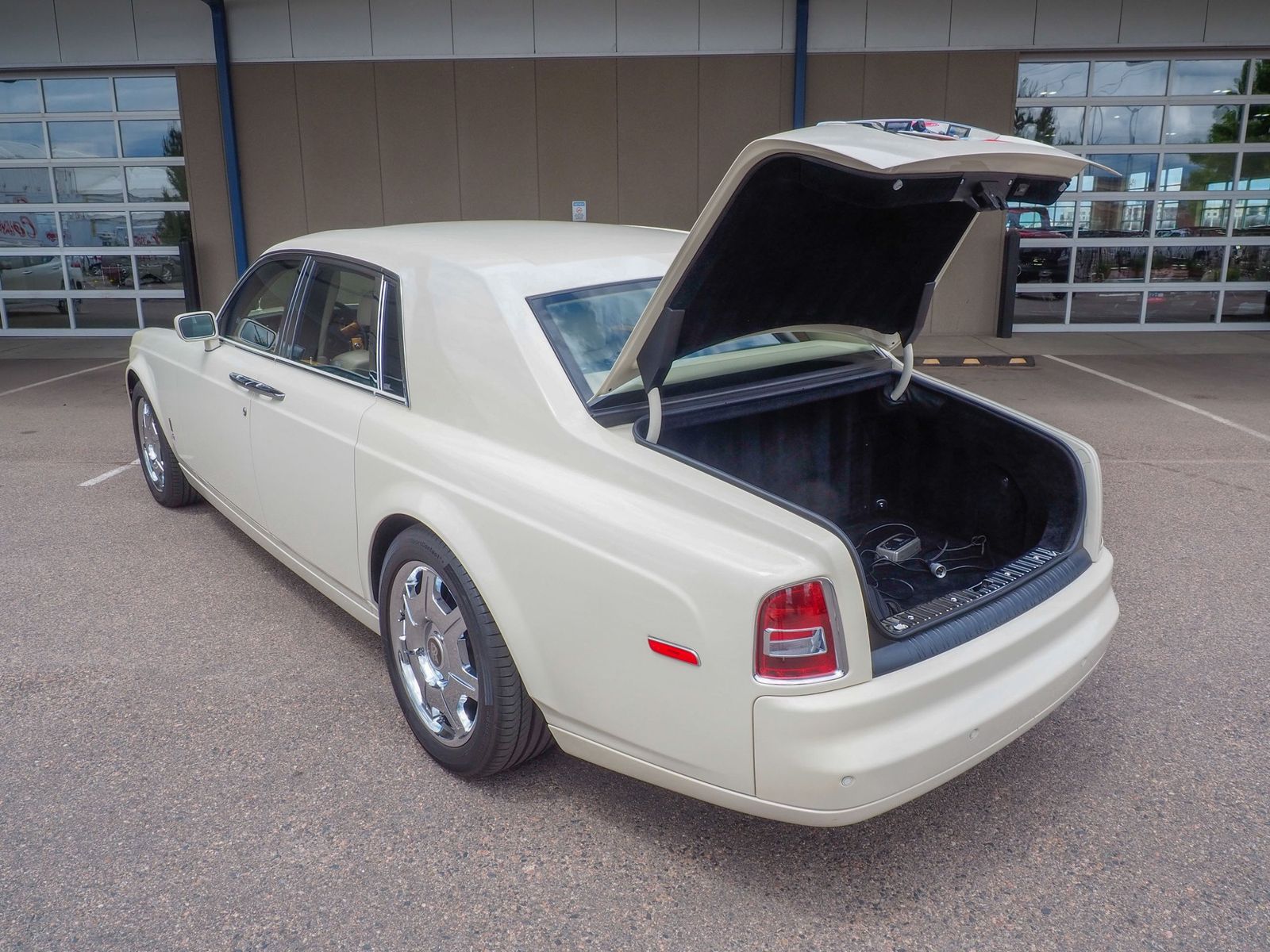 2006 Rolls-Royce Phantom 73