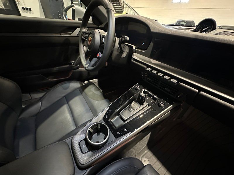 2025 Porsche 911 Carrera, photo 16