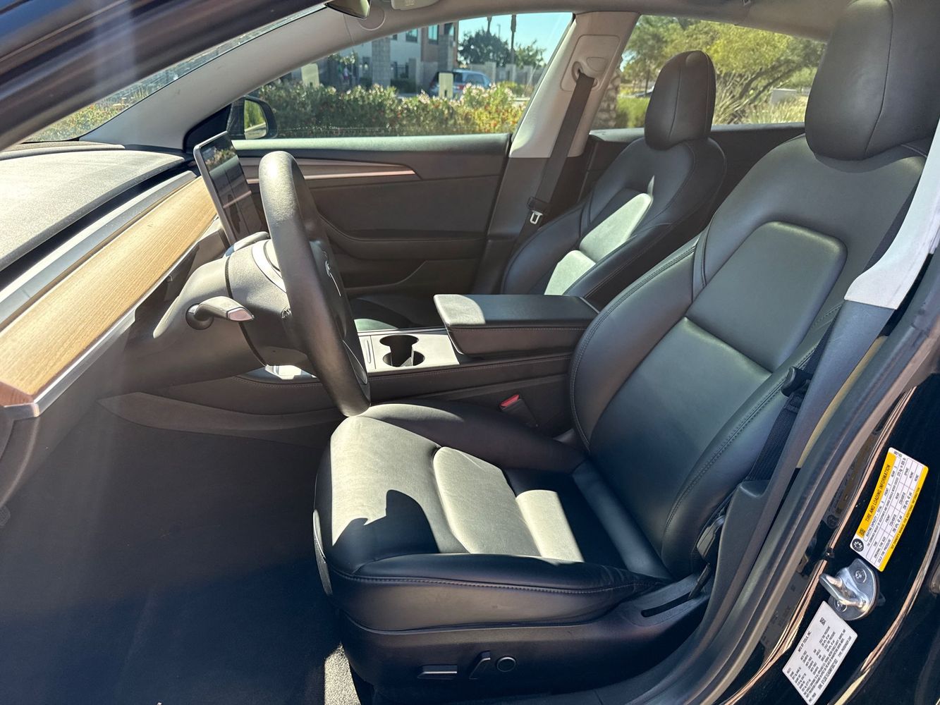 2021 Tesla Model 3 Standard Range Plus photo 8