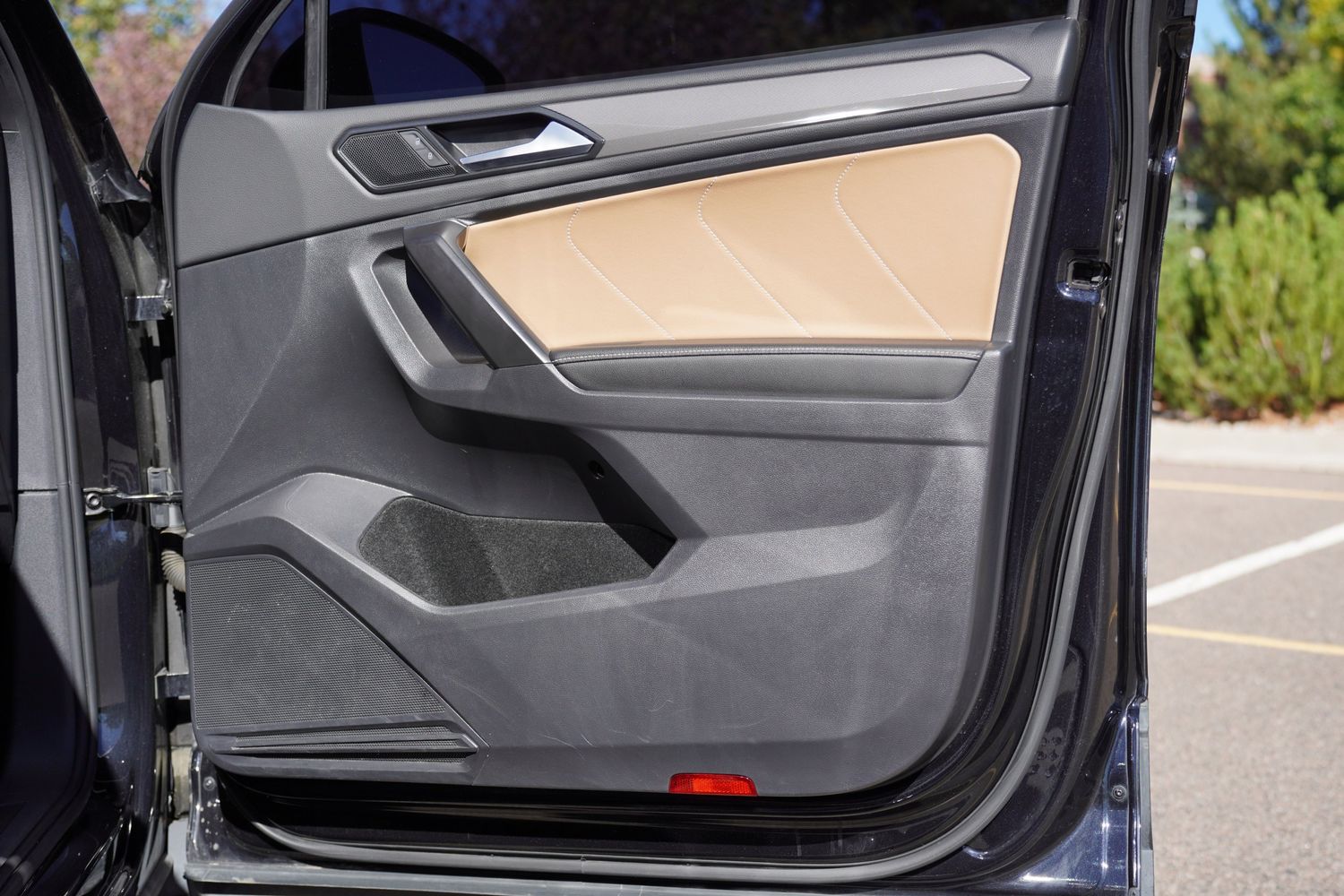 2022 Volkswagen Tiguan SE photo 15