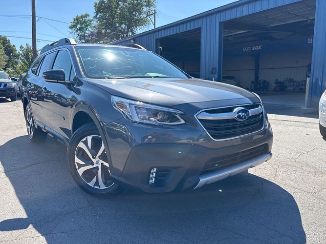 2013 Subaru Outback 2.5i Premium photo 30