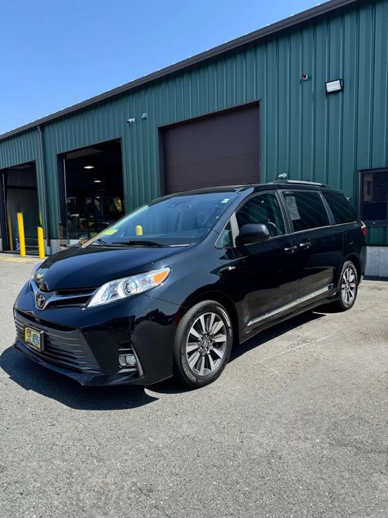 Featured Vehicle Image