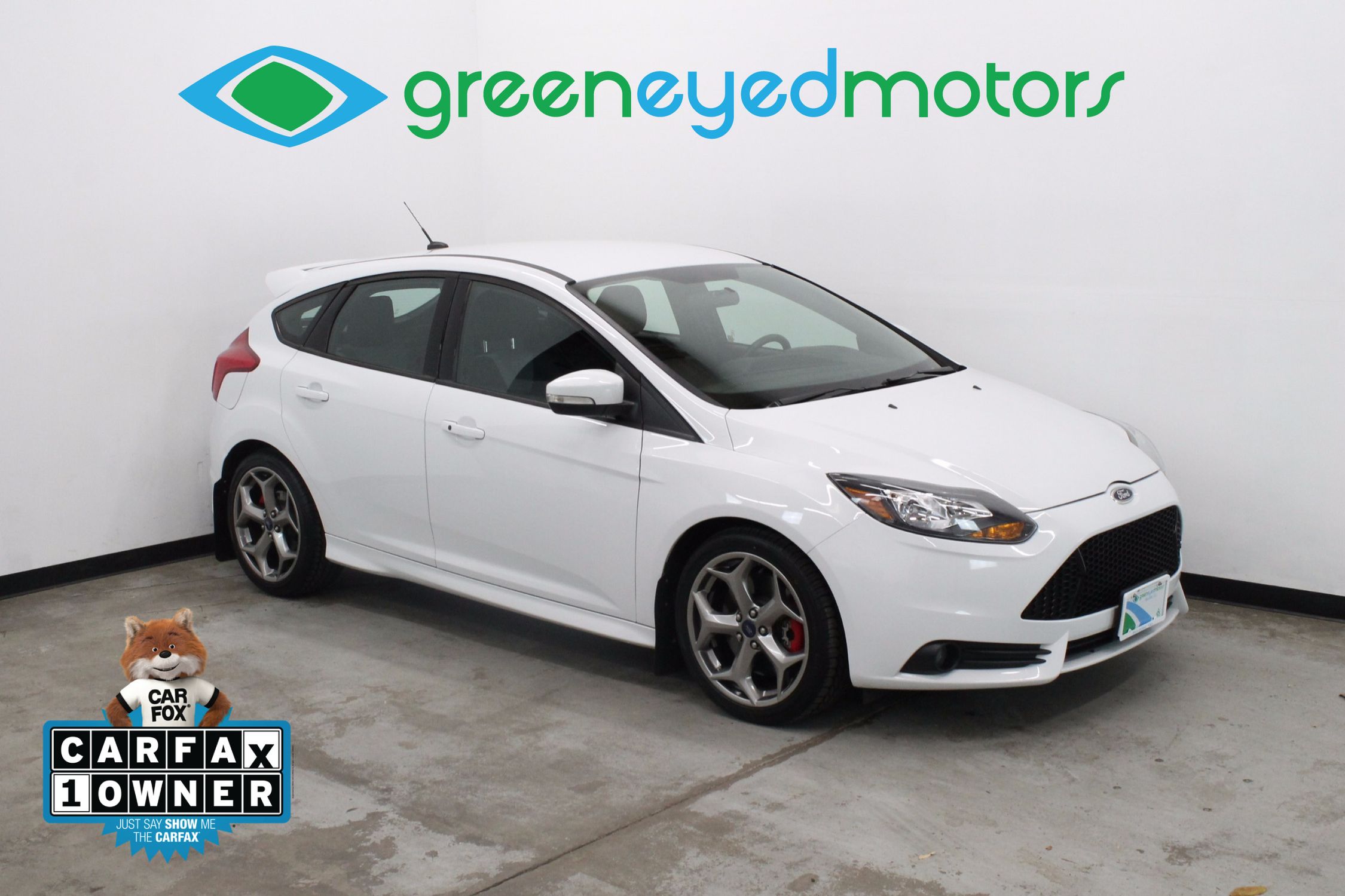 2014 Ford Focus ST. New Tires - 252 Horsepower - Six Speed Manual!!