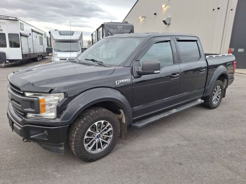 2020 Ford F-150 XLT's photo