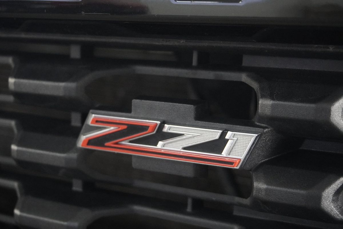 2021 Chevrolet Silverado 1500 4WD Crew Cab Short Bed Custom Trail Boss