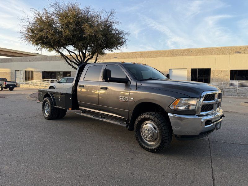 2015 RAM 3500 Tradesman Crew Cab LB DRW 4WD
