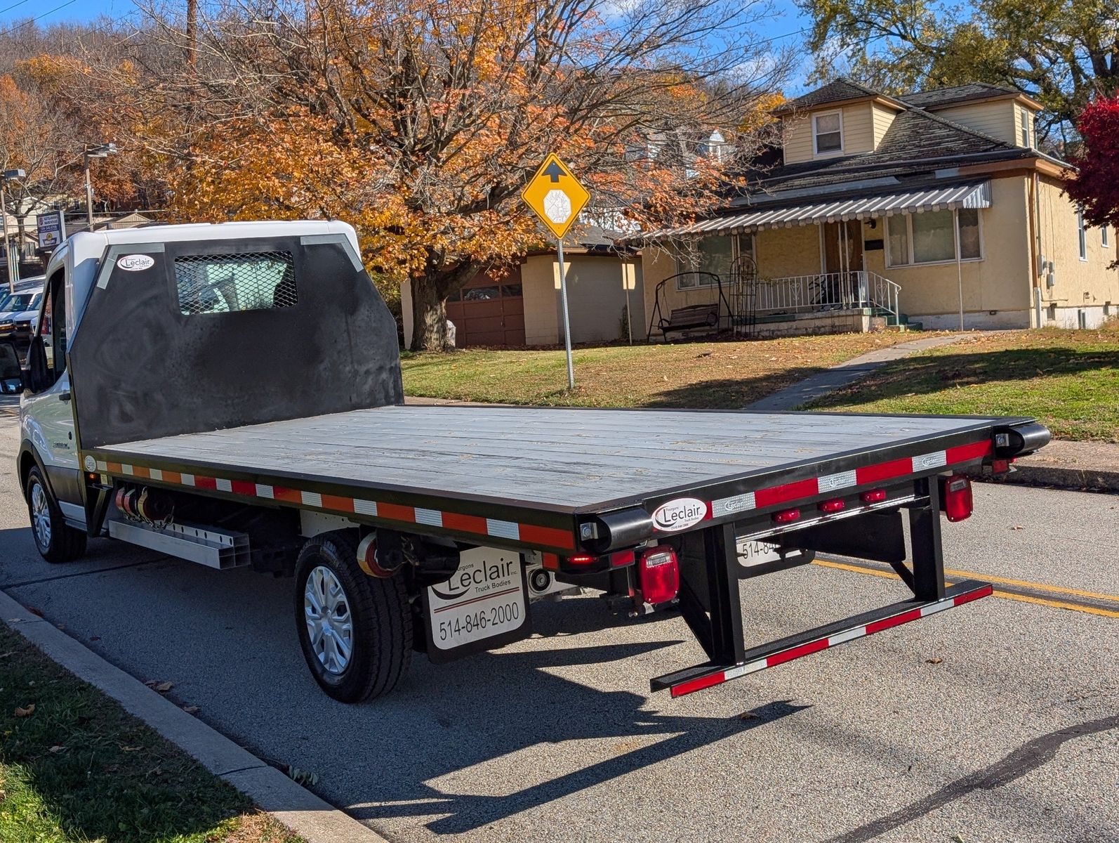 2023 Ford E-Transit-350 8