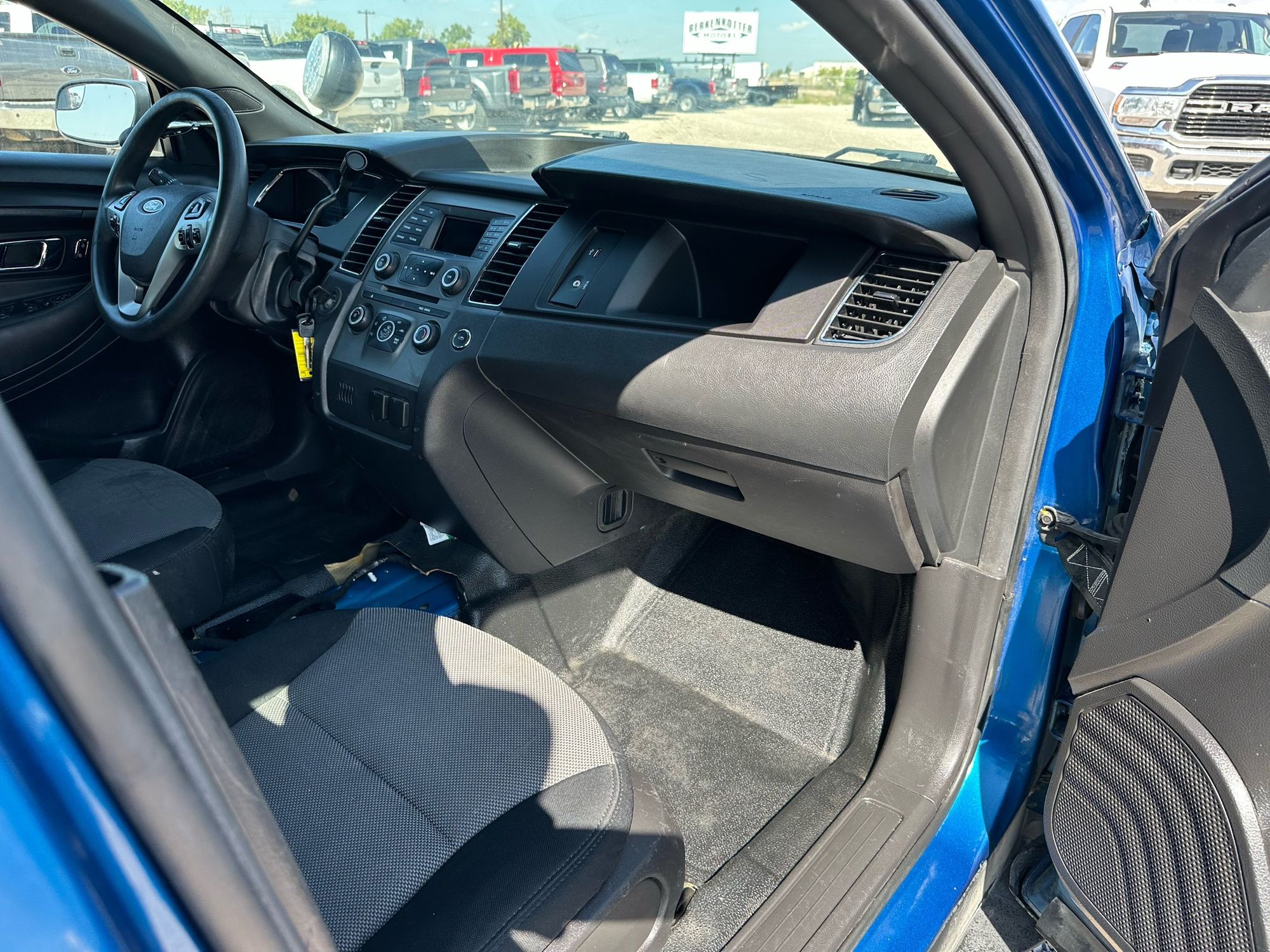 2013 Ford Taurus photo 14