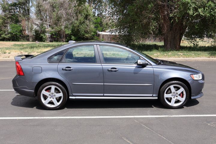 2010 Volvo S40 T5 R-Design | Victory Motors of Colorado