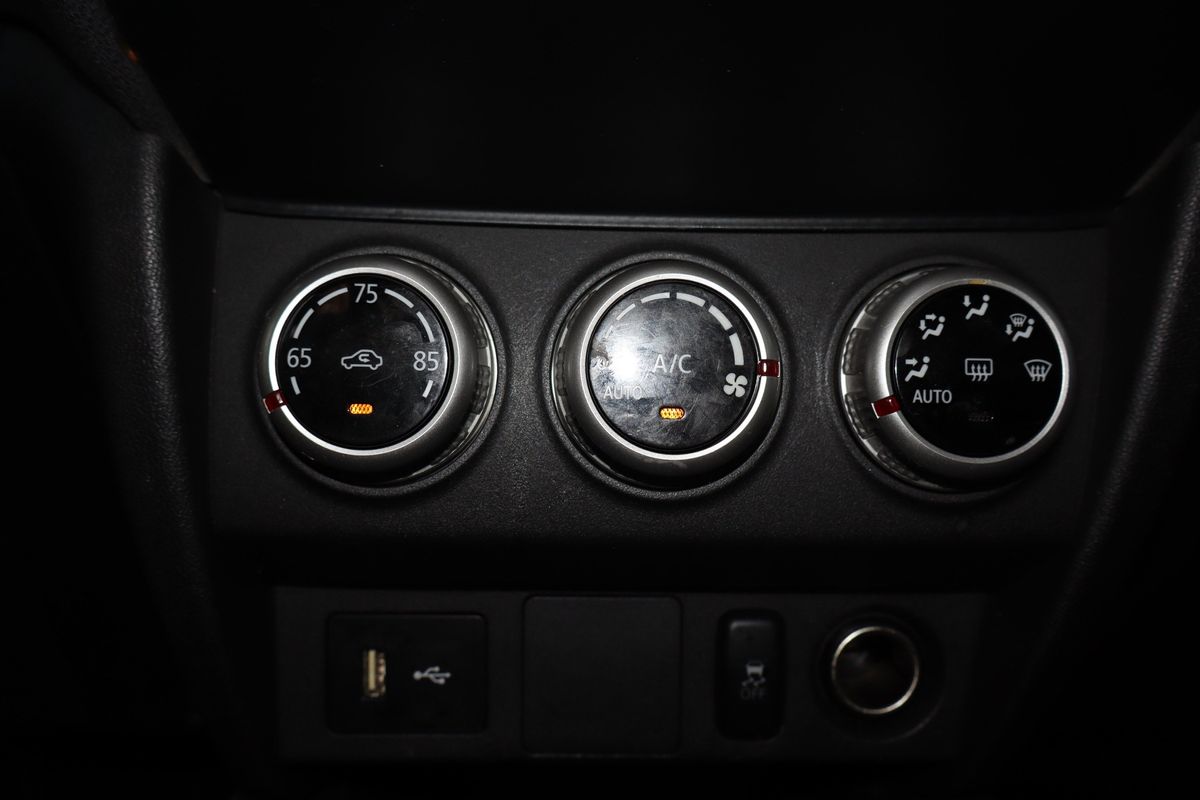 2020 Mitsubishi Outlander Sport SE