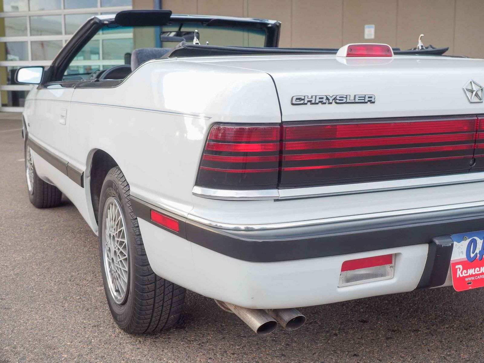 1990 Chrysler Le Baron 21