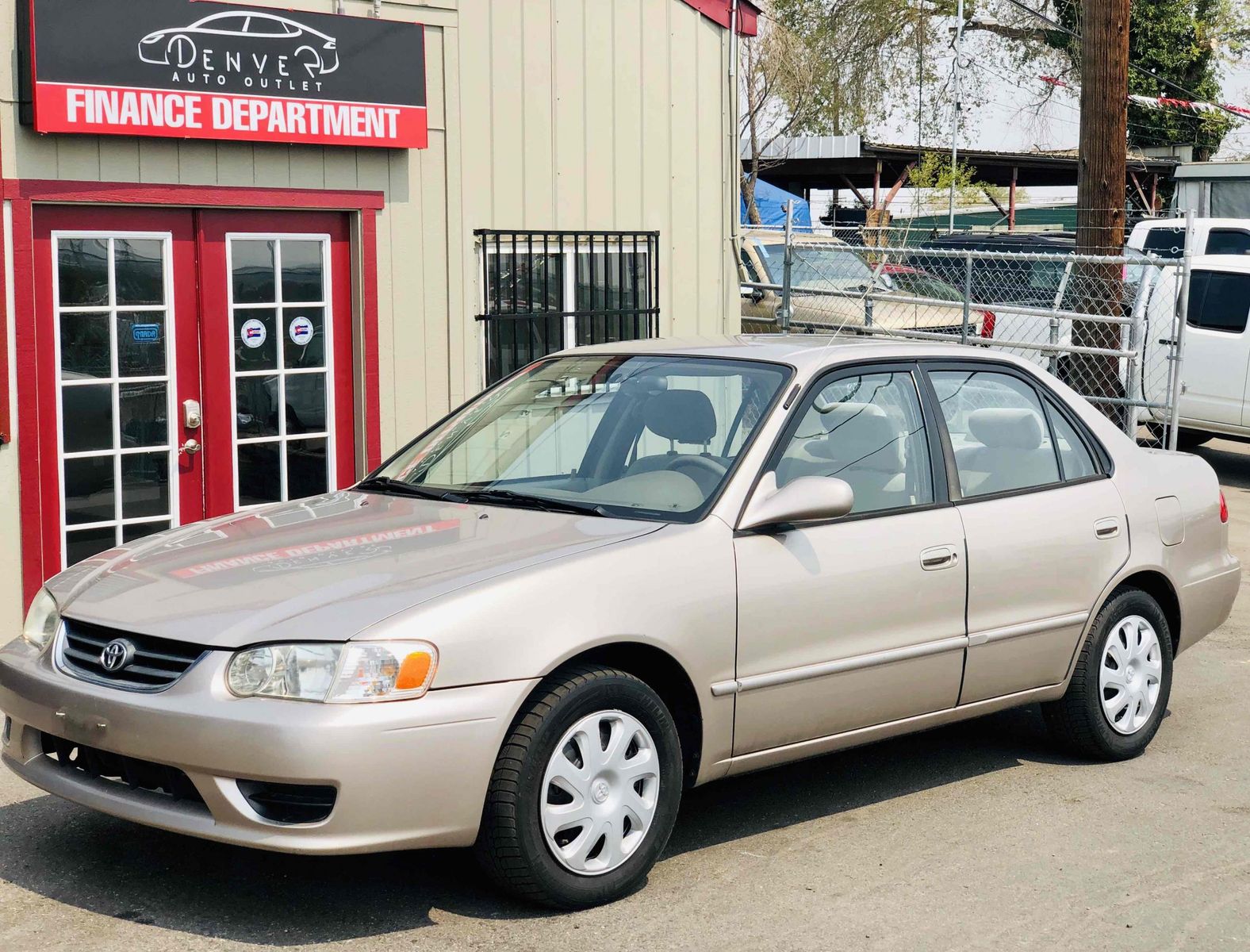 2001 Toyota Corolla LE | Denver Auto Outlet