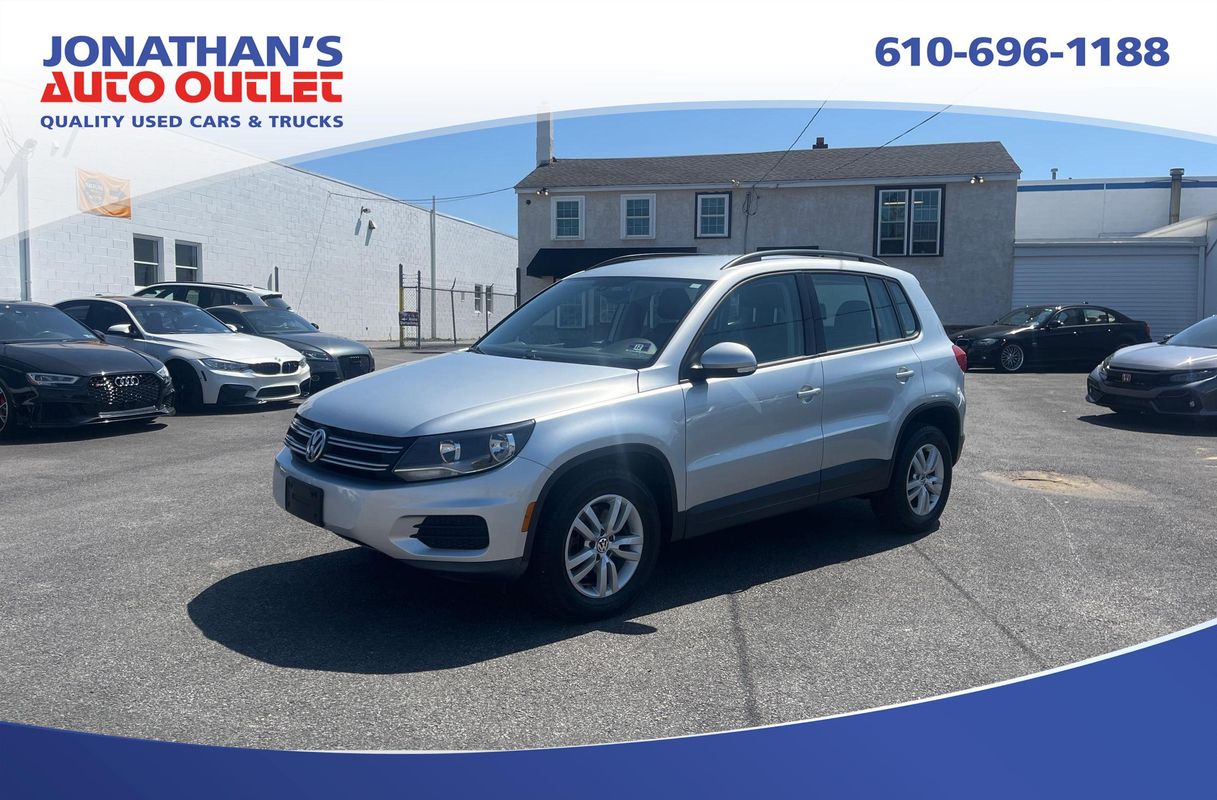 Silver 2017 Volkswagen Tiguan S 4Motion SUV / Crossover All-Wheel Drive 6-Speed Automatic