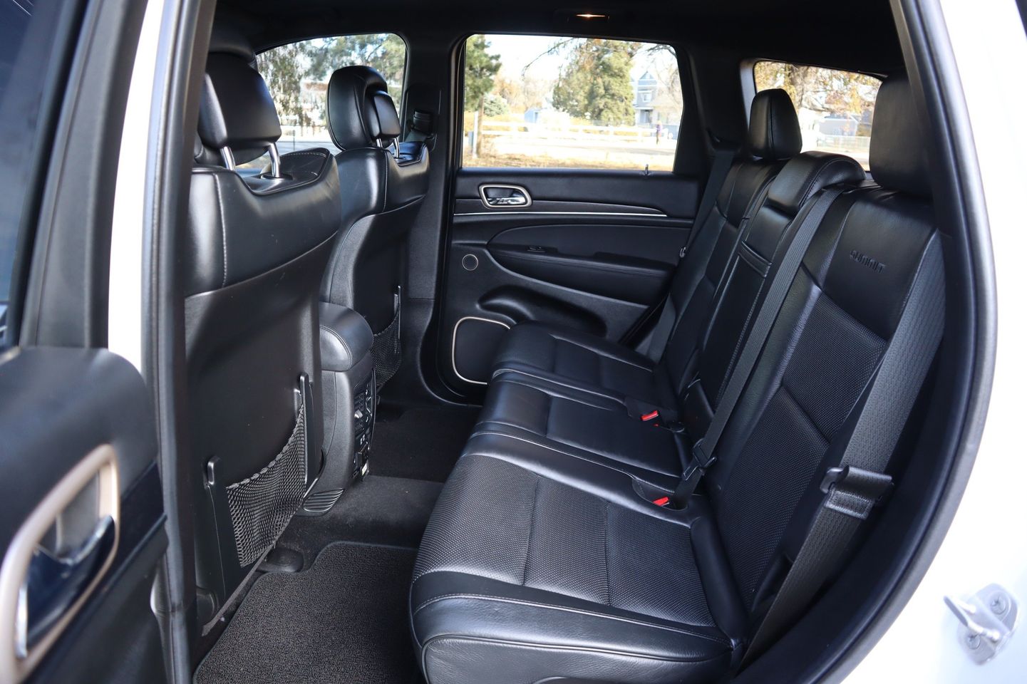 2014 Jeep Grand Cherokee Summit | Victory Motors of Colorado