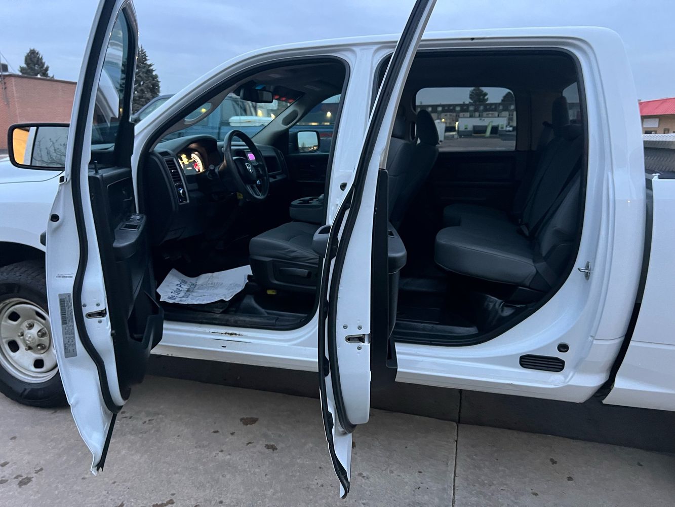 2018 RAM Ram 1500 Pickup Tradesman photo 15