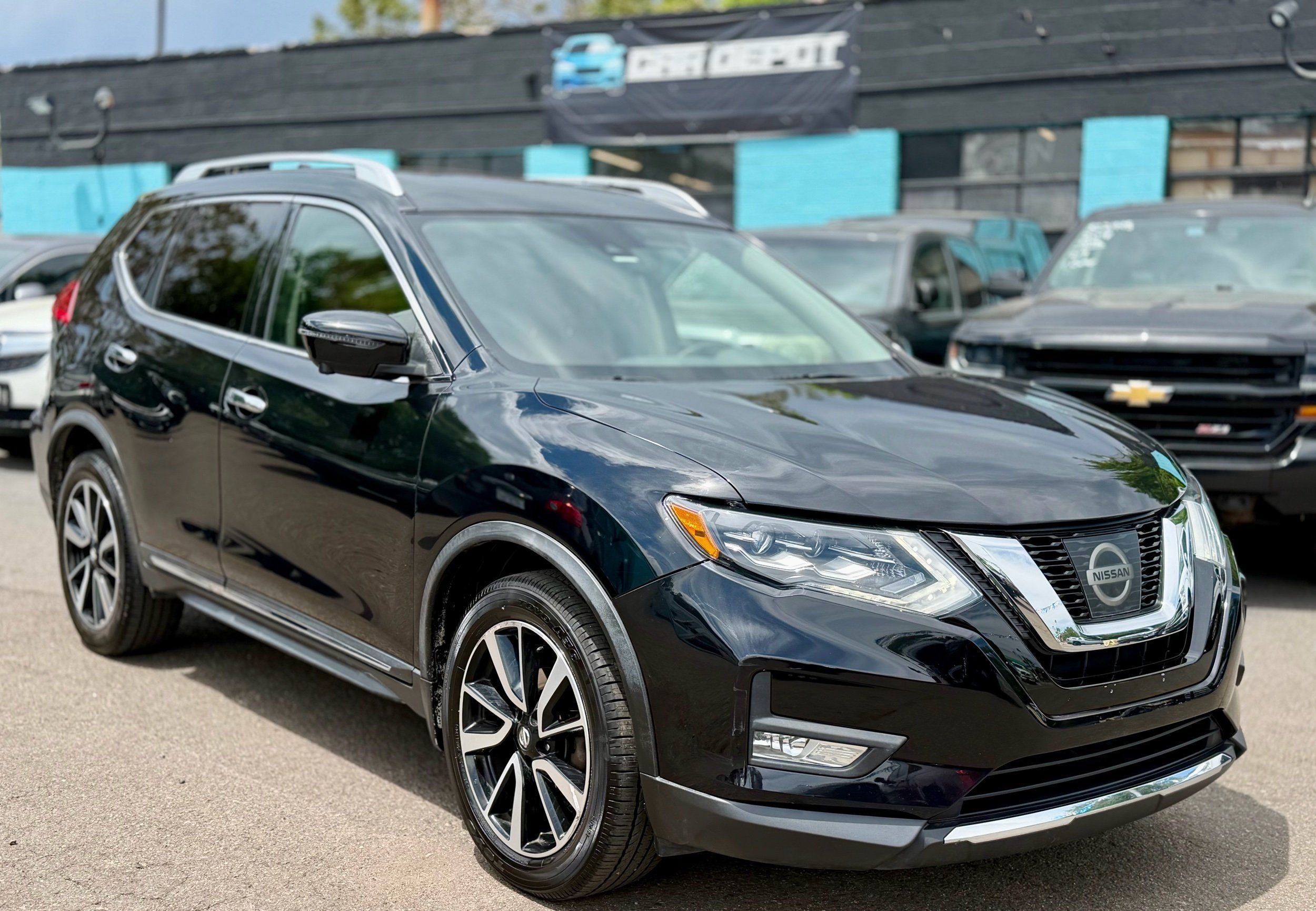2017 Nissan Rogue SL AWD's photo