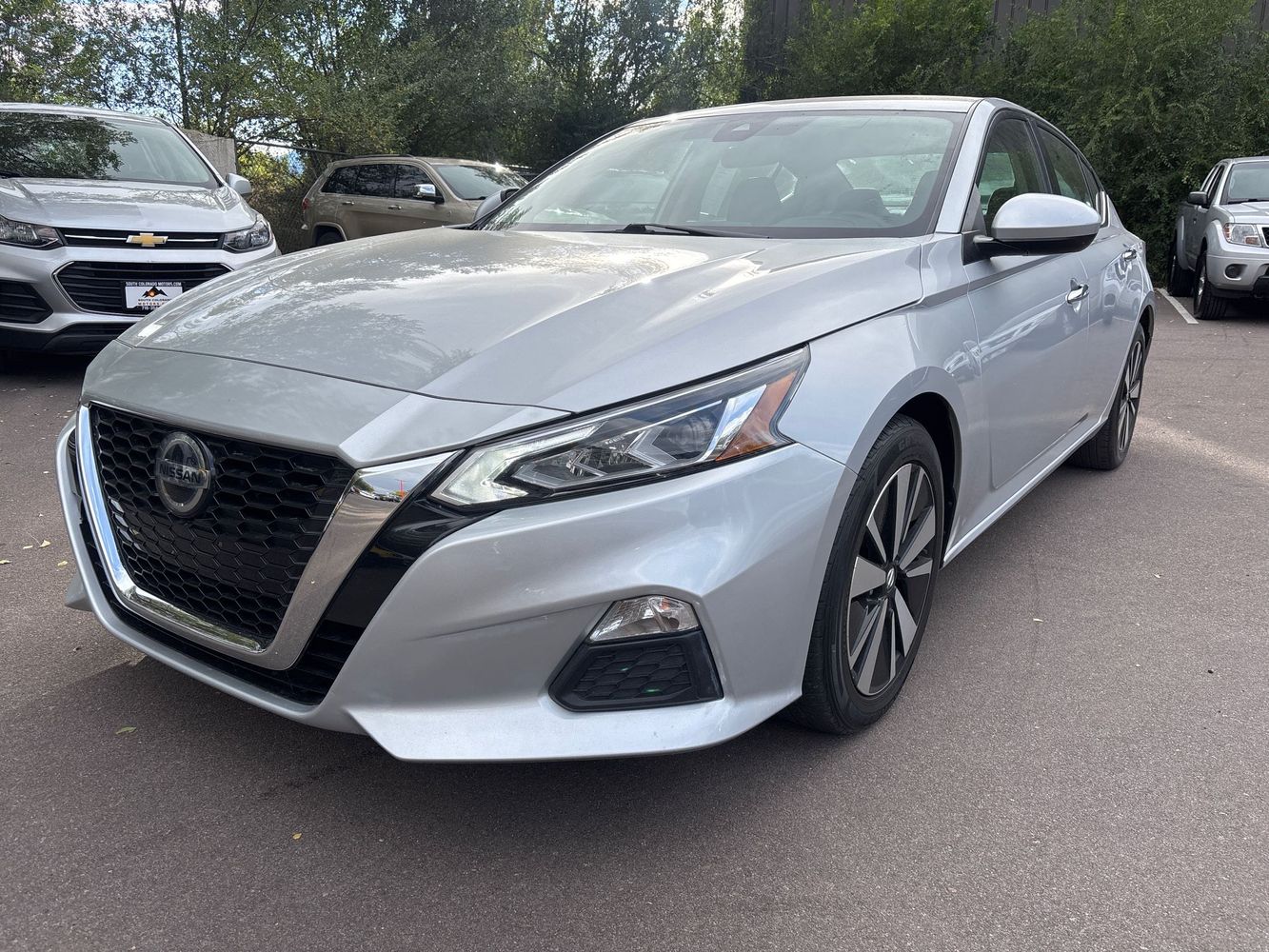 2021 Nissan Altima SV photo 3