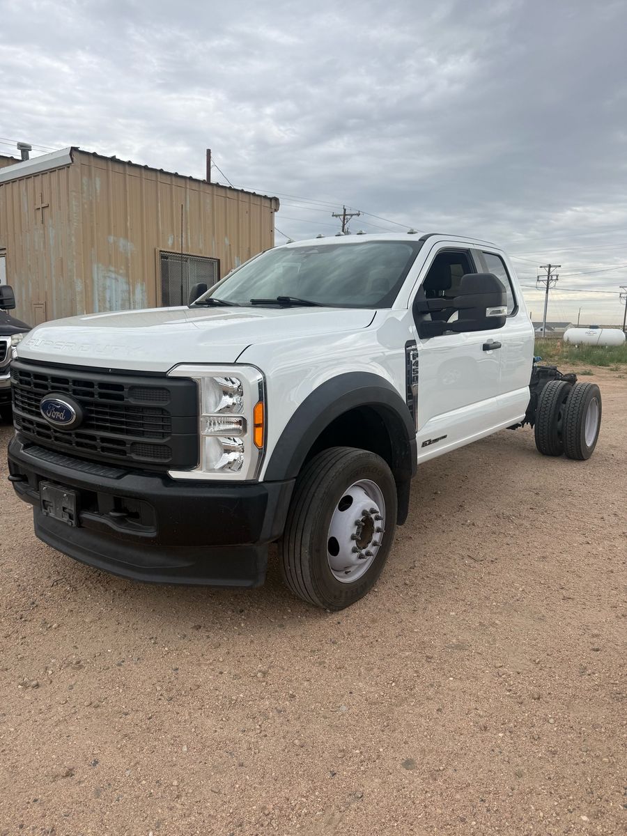 2023 Ford F-450 Chassis XL