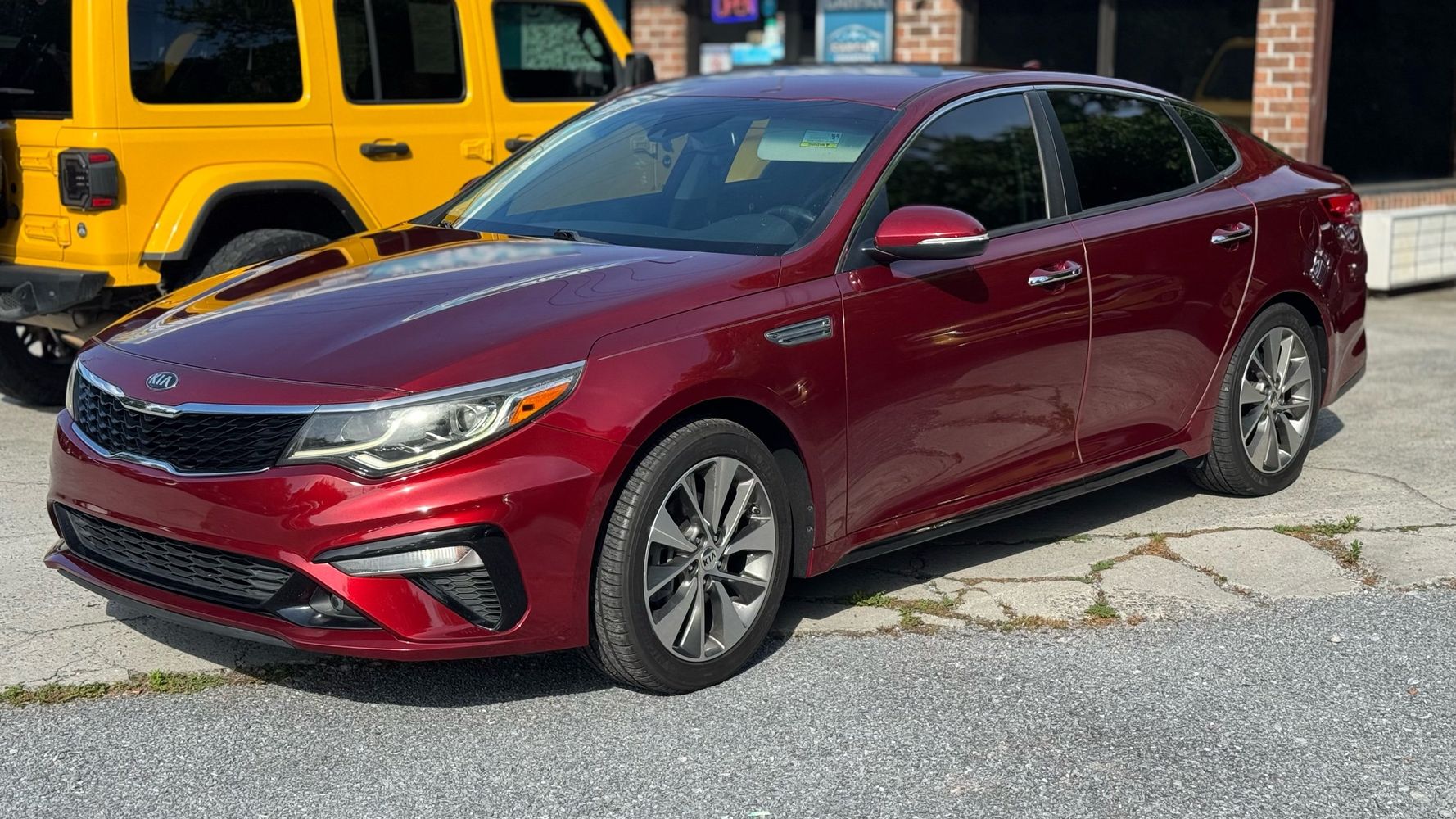 2019 Kia Optima S AT's photo