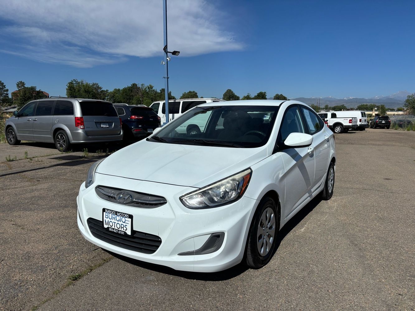 2016 Hyundai Accent SE 4-Door 6-Speed Automatic's photo