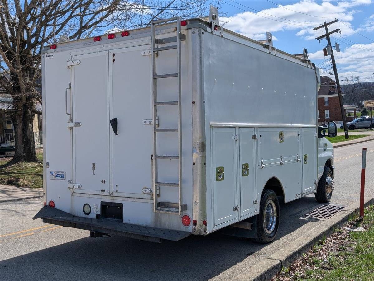 2014 Ford E-Series 7